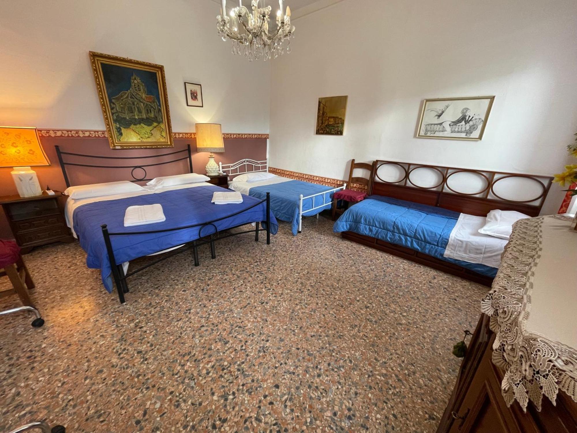 Princess Guest House Canal View Venise Extérieur photo