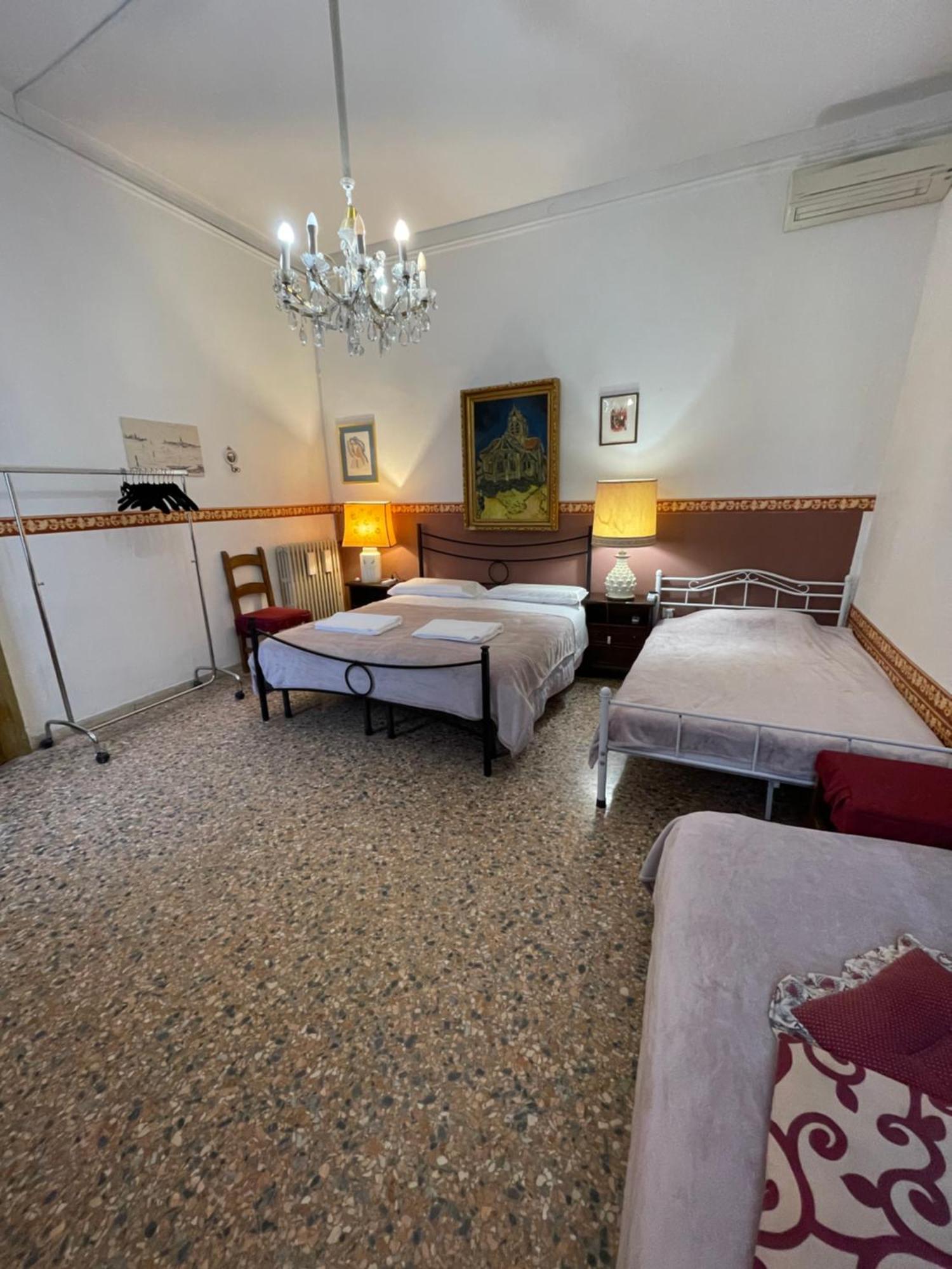 Princess Guest House Canal View Venise Extérieur photo