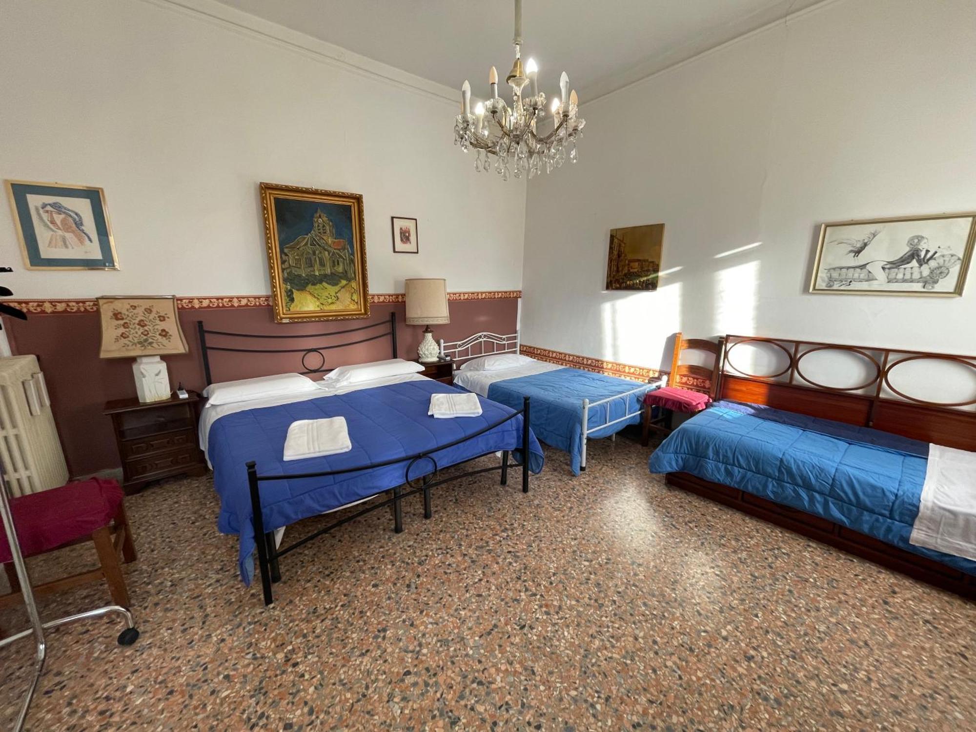 Princess Guest House Canal View Venise Extérieur photo