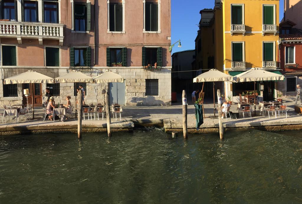 Princess Guest House Canal View Venise Extérieur photo